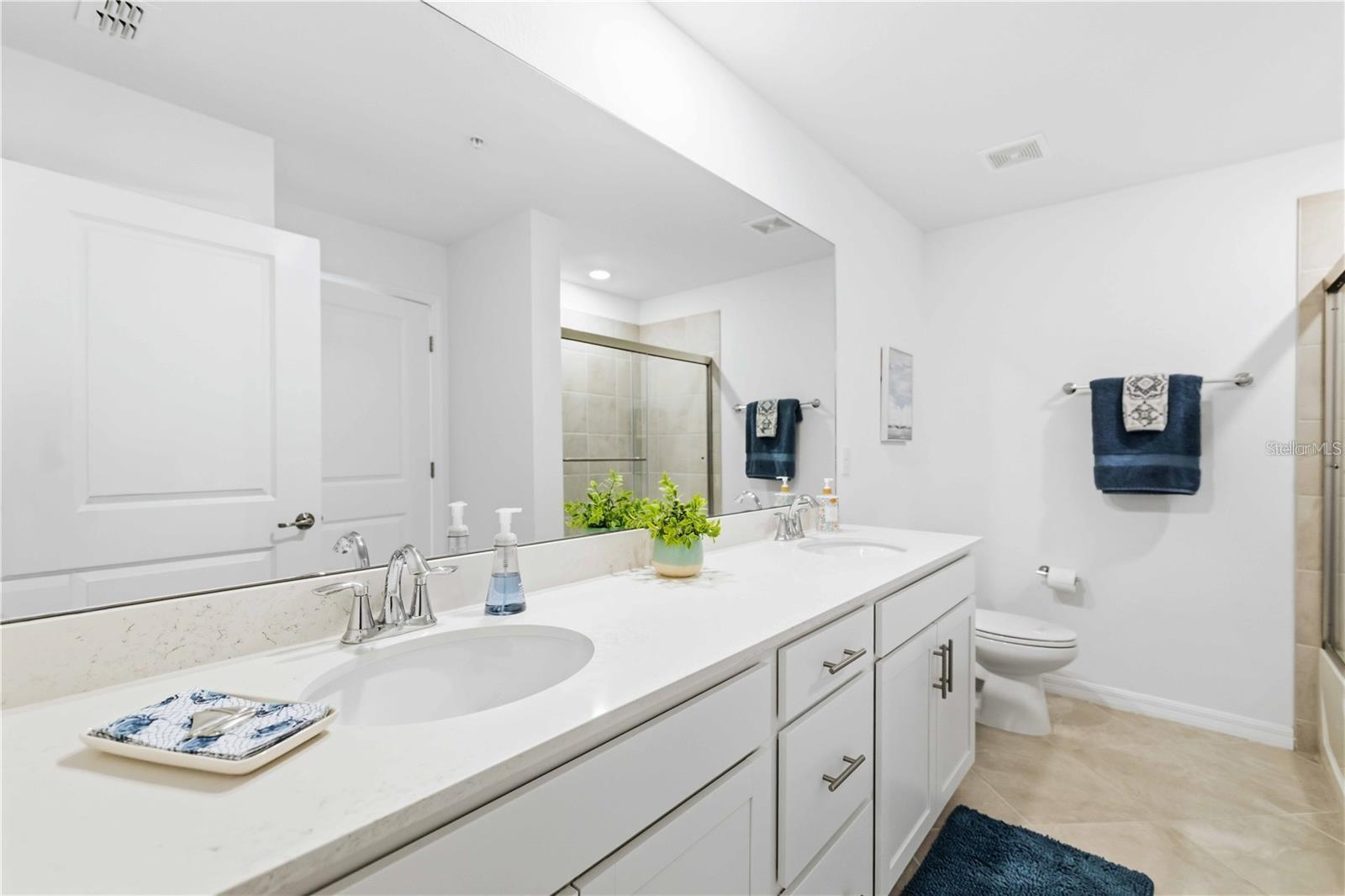 12240 Wellen Golf St #208 Property Photo 17
