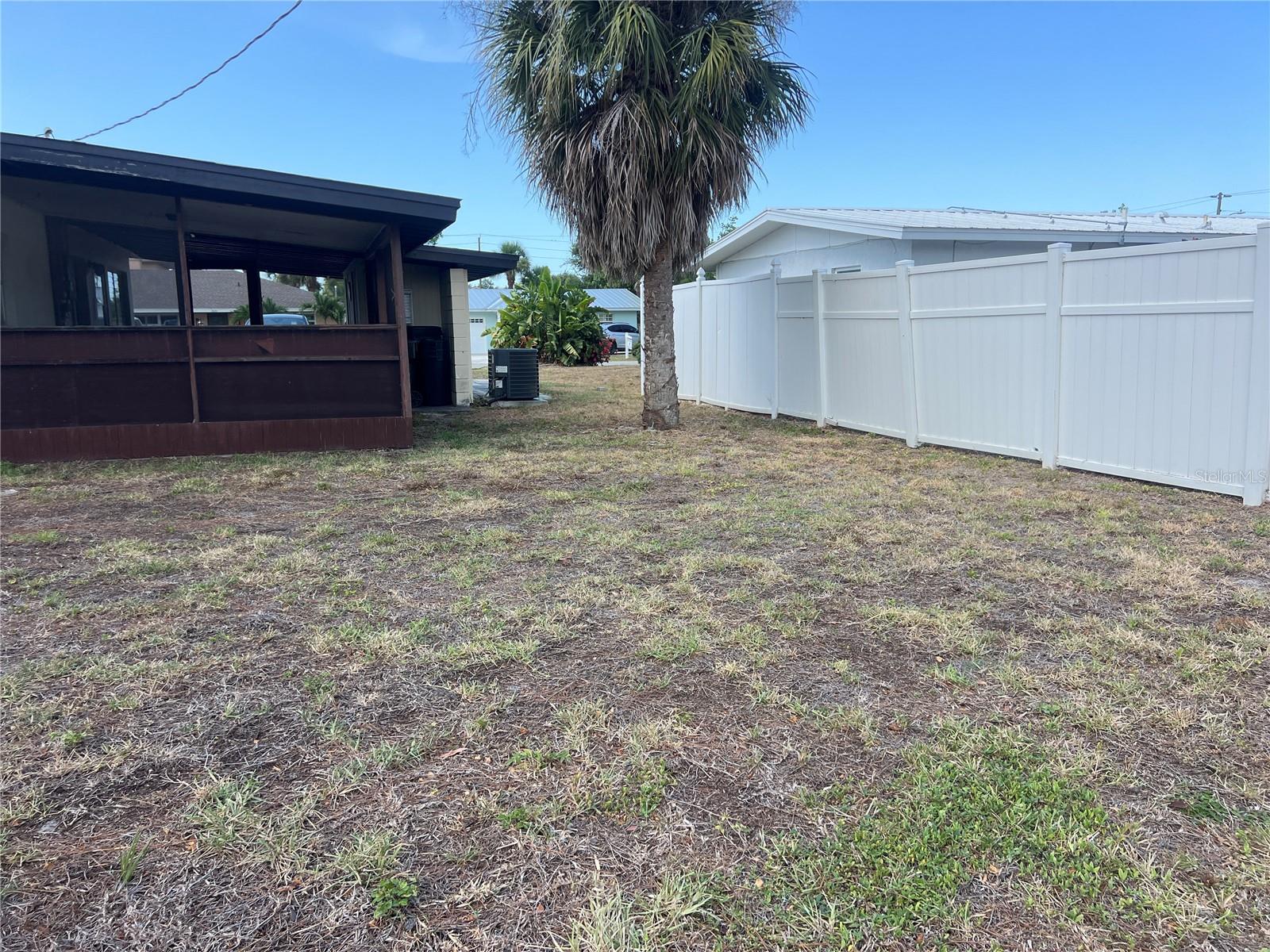 321 Alba St E Property Photo 35