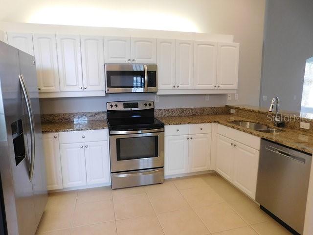 1669 Monarch Dr #204 Property Photo 6