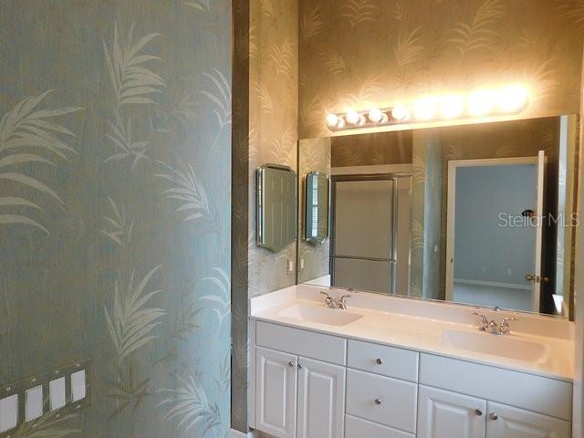 1669 Monarch Dr #204 Property Photo 10