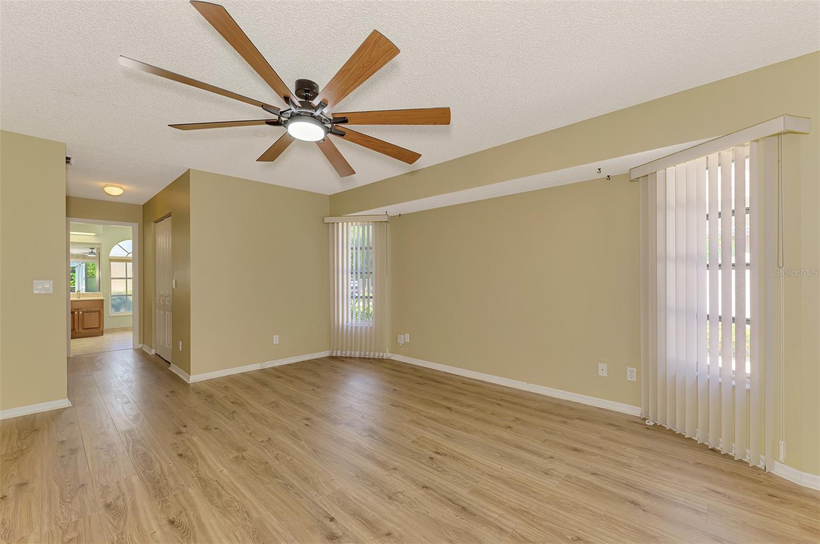 3706 Slayton Ave Property Photo 15