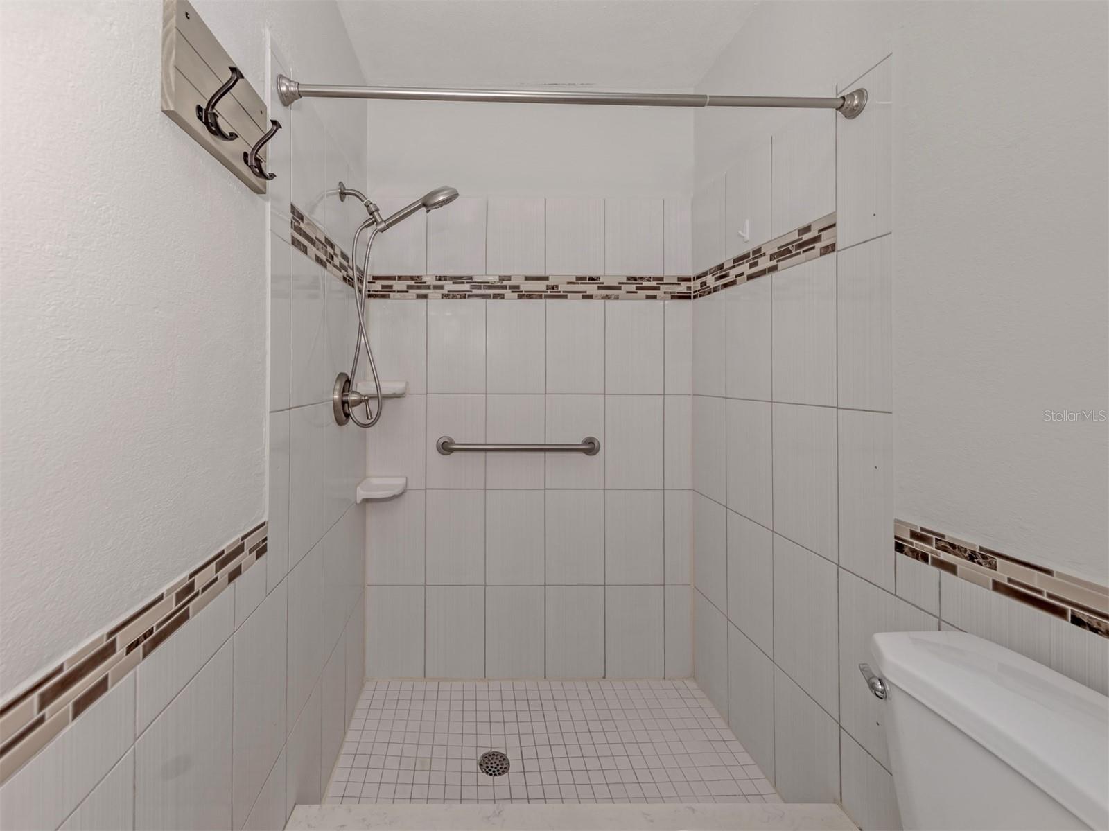 541 Carmel Rd Property Photo 14