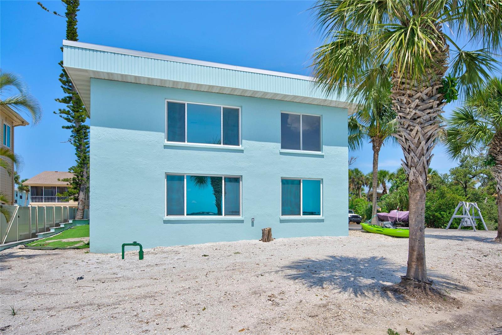 5055 N Beach Rd #101 Property Photo 4
