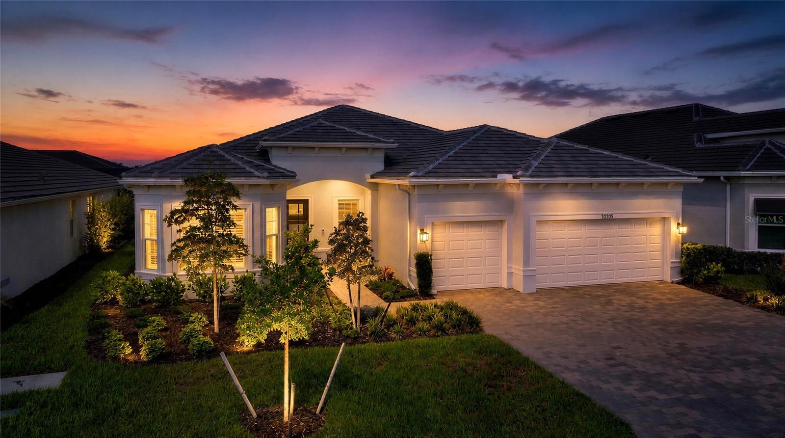 10105 Beachwalk Dr Property Photo 2