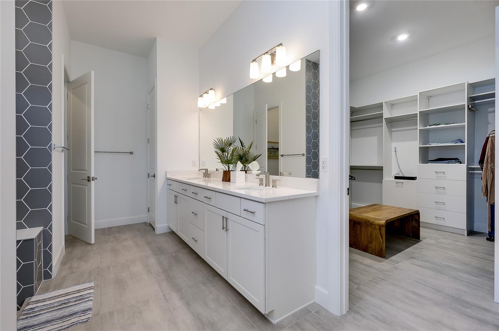 10105 Beachwalk Dr Property Photo 44