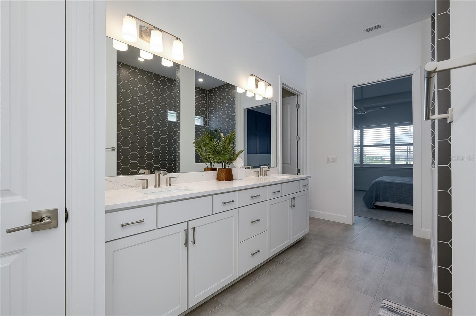 10105 Beachwalk Dr Property Photo 47