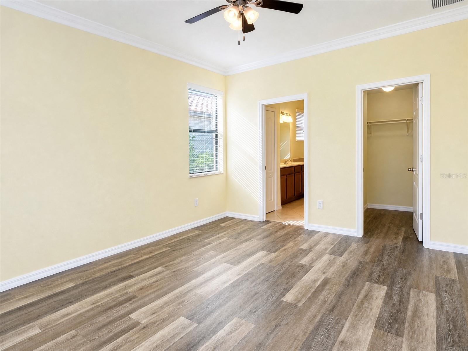 12889 Richezza Dr Property Photo 10