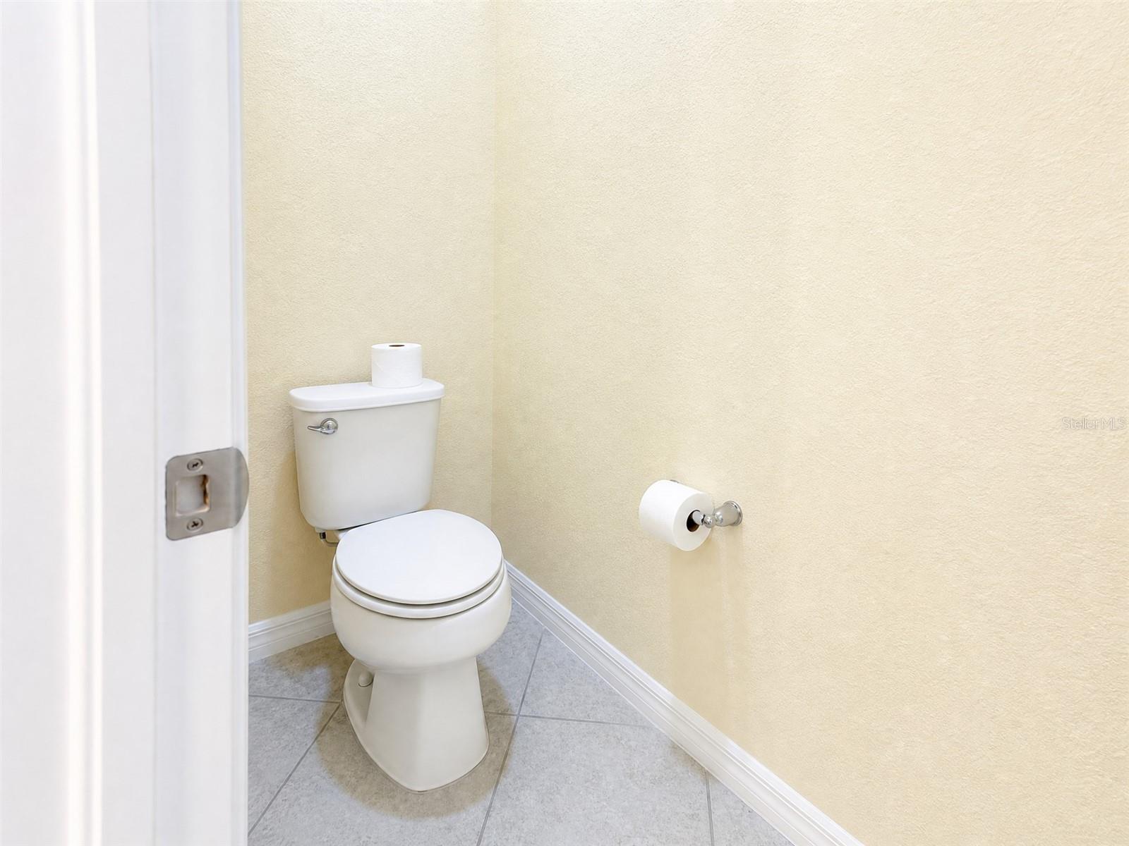 12889 Richezza Dr Property Photo 14
