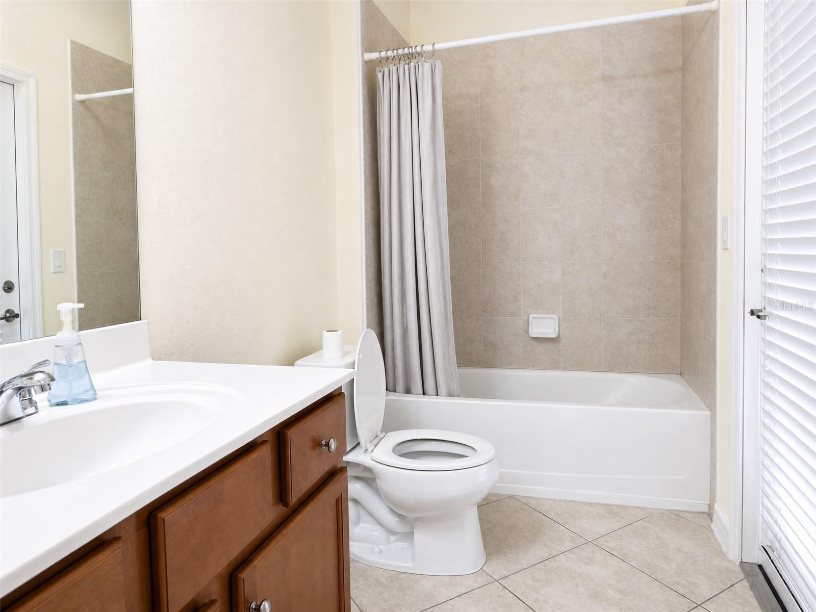 12889 Richezza Dr Property Photo 19