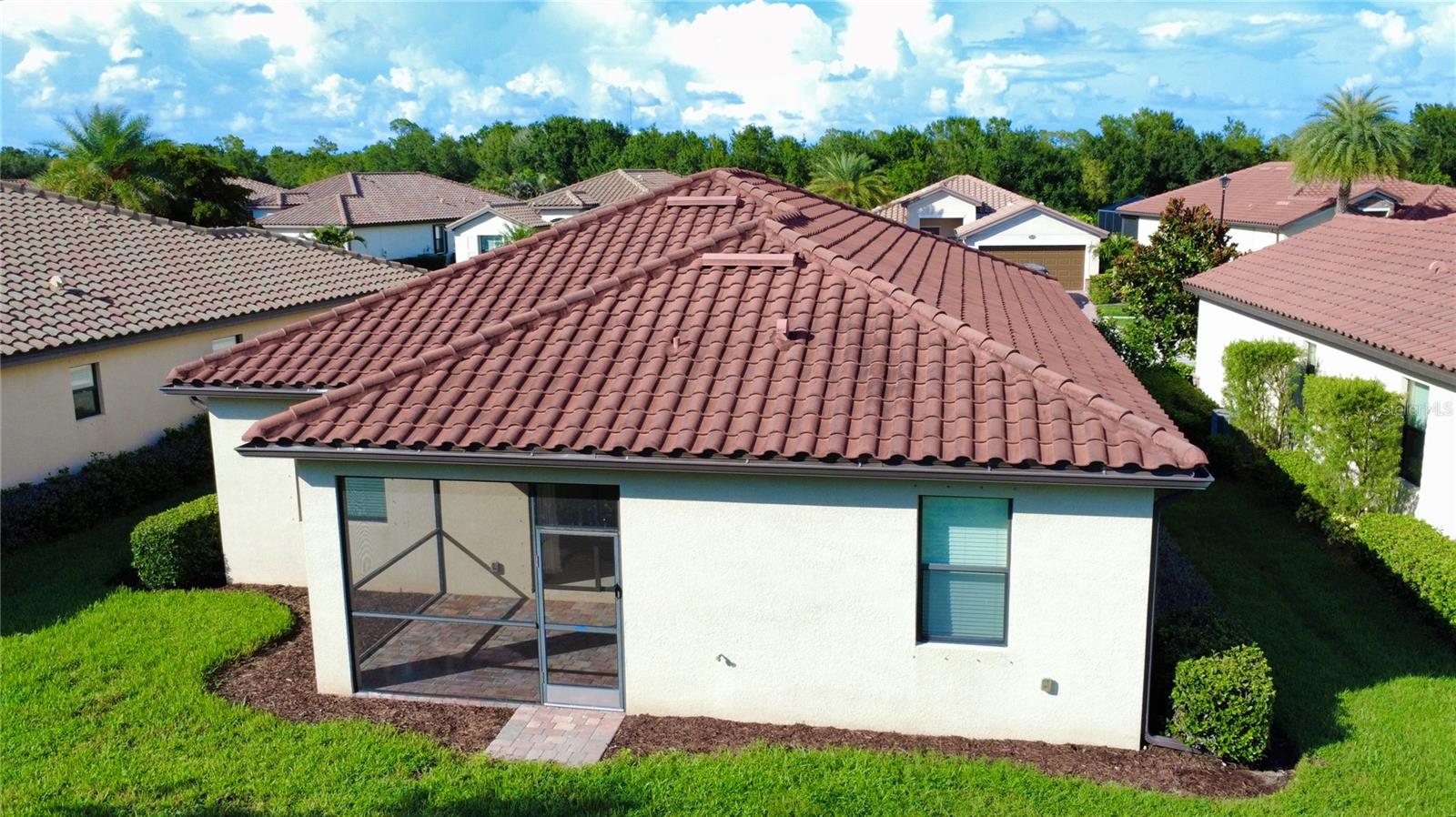 12889 Richezza Dr Property Photo 24