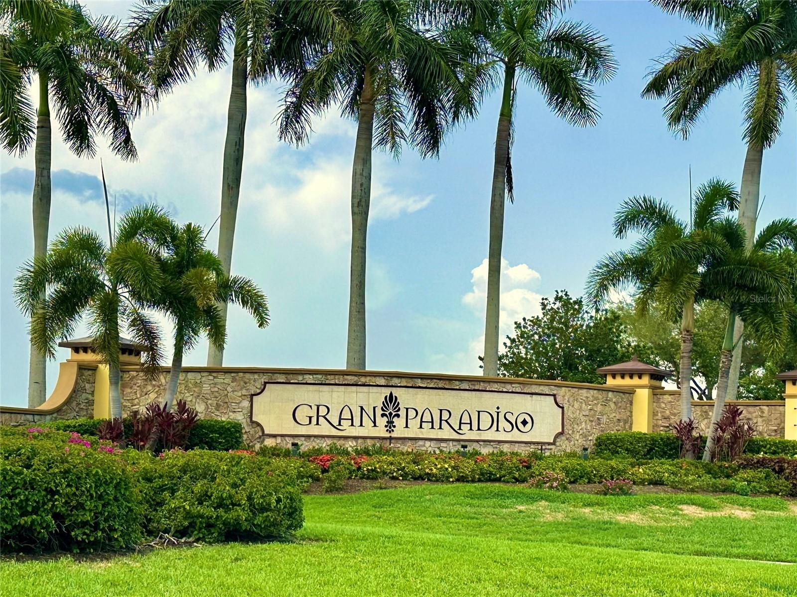 12889 Richezza Dr Property Photo 38