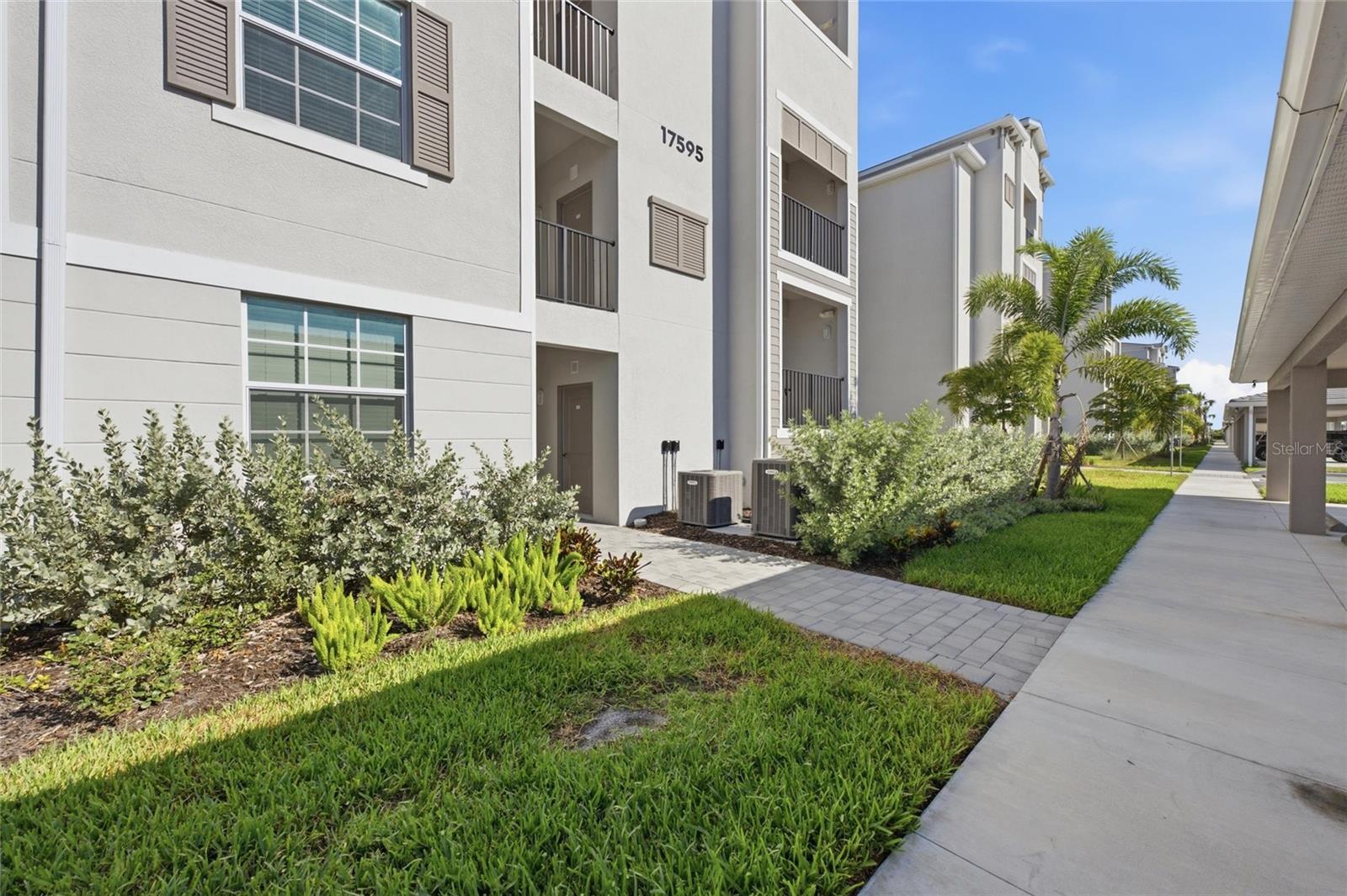 17595 Opal Sand Dr #302 Property Photo 2
