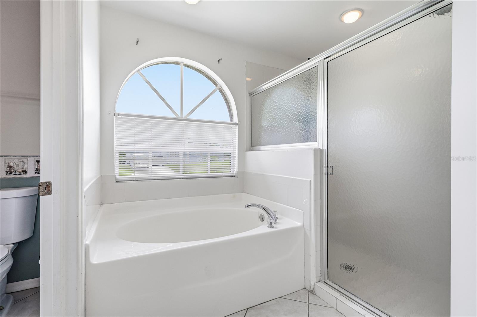 4042 Duluth Ter Property Photo 15