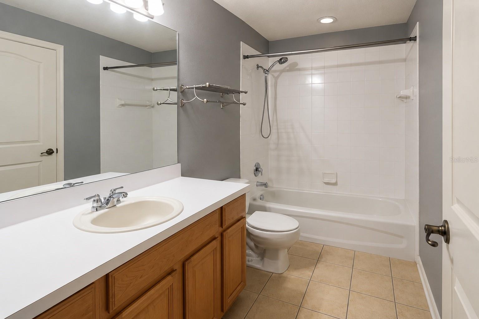 215 Cape Harbour Loop #103 Property Photo 11