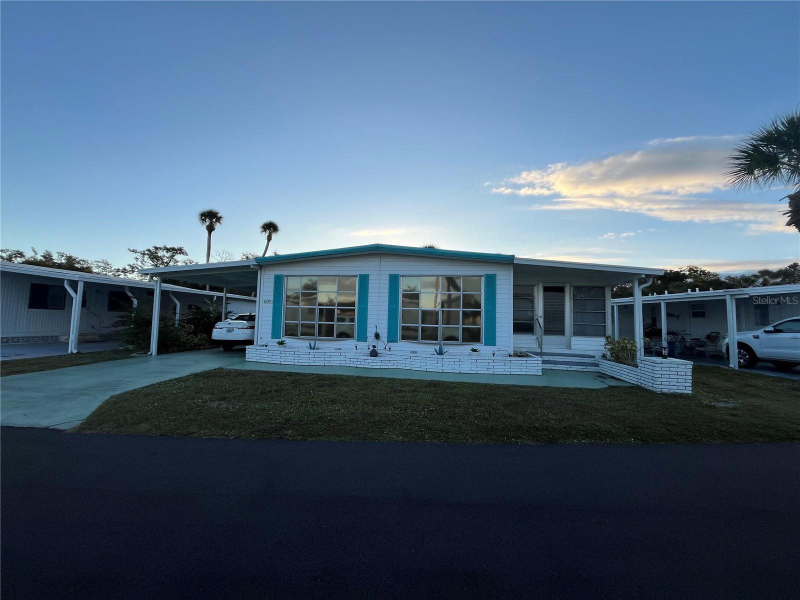 609 Cervina Dr Property Photo 1