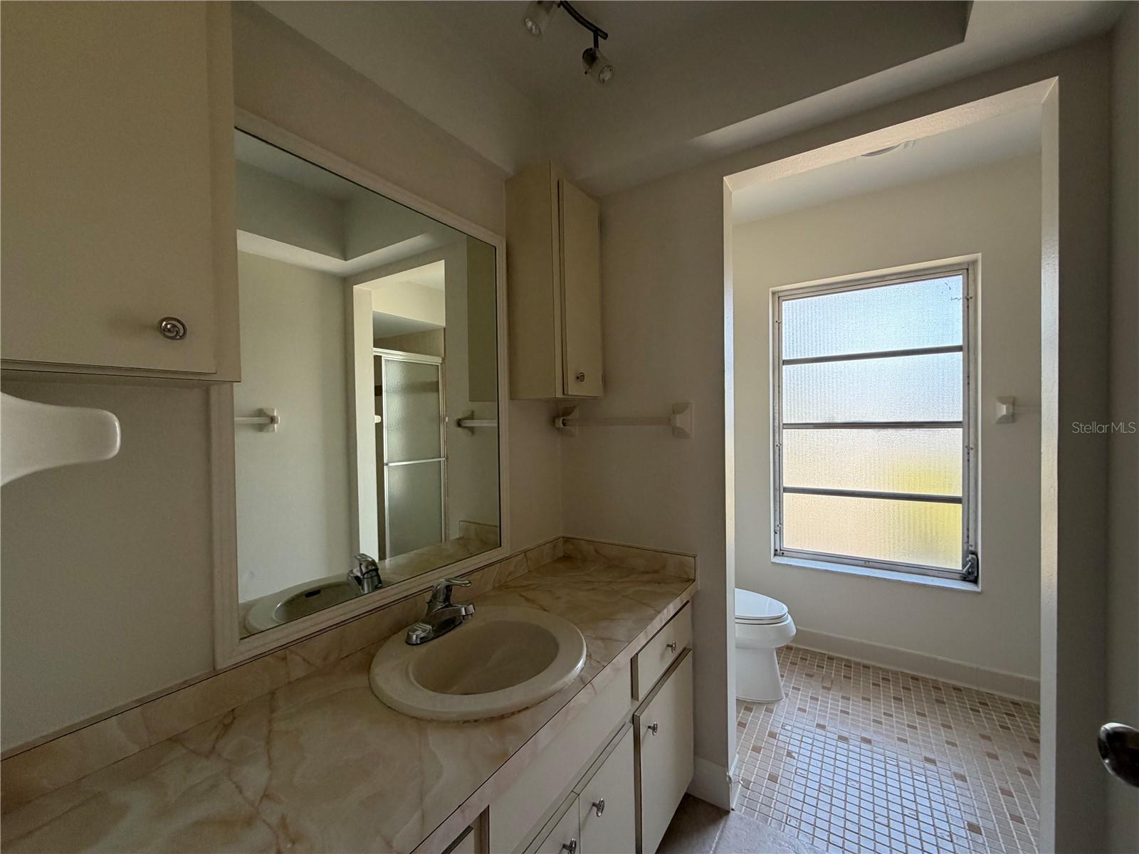 635 Harvey St Property Photo 14