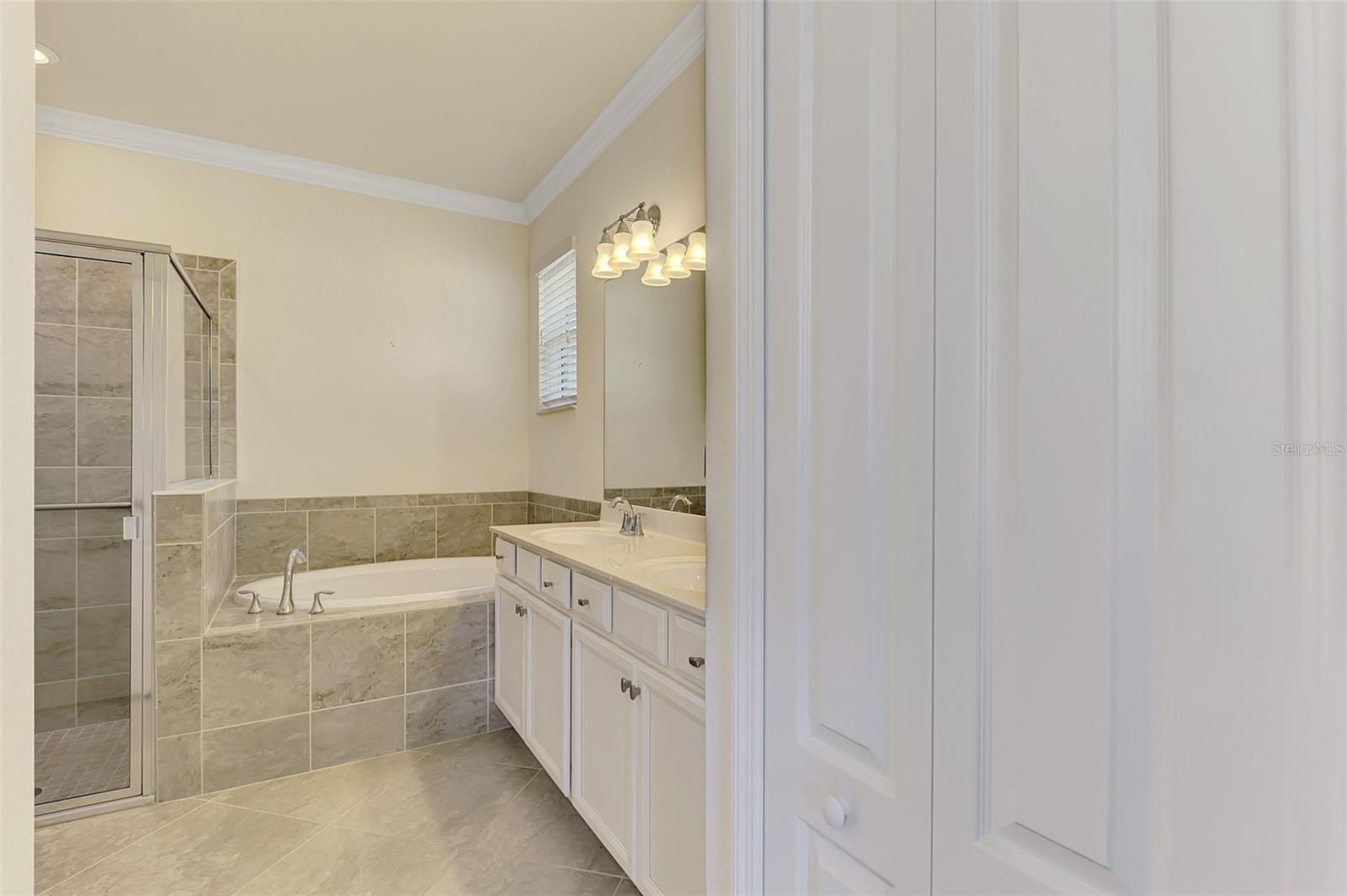 9824 Hilltop Dr Property Photo 33