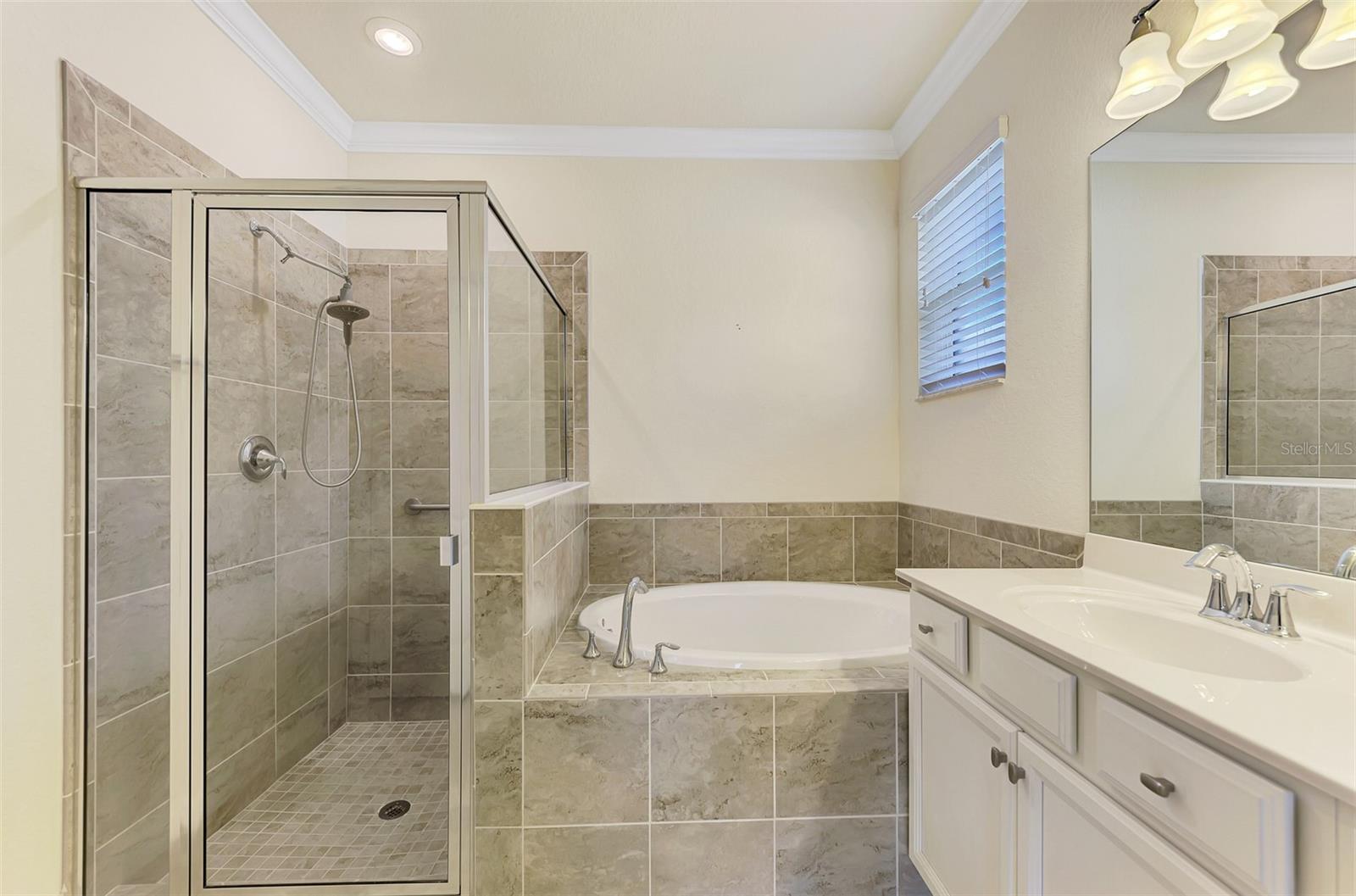 9824 Hilltop Dr Property Photo 35