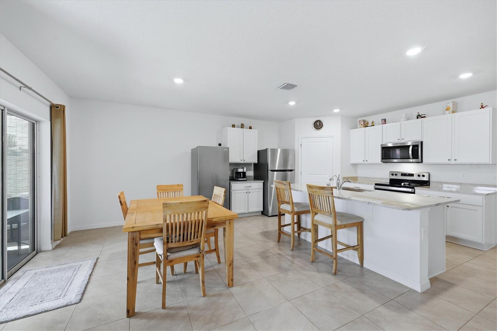 17917 Canopy Pl Property Photo 8