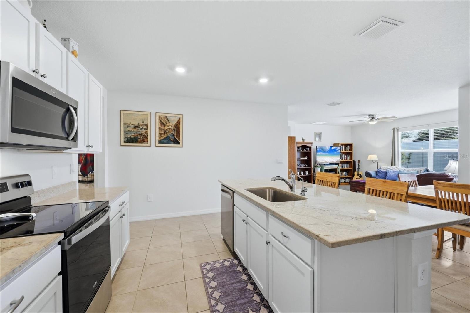 17917 Canopy Pl Property Photo 9