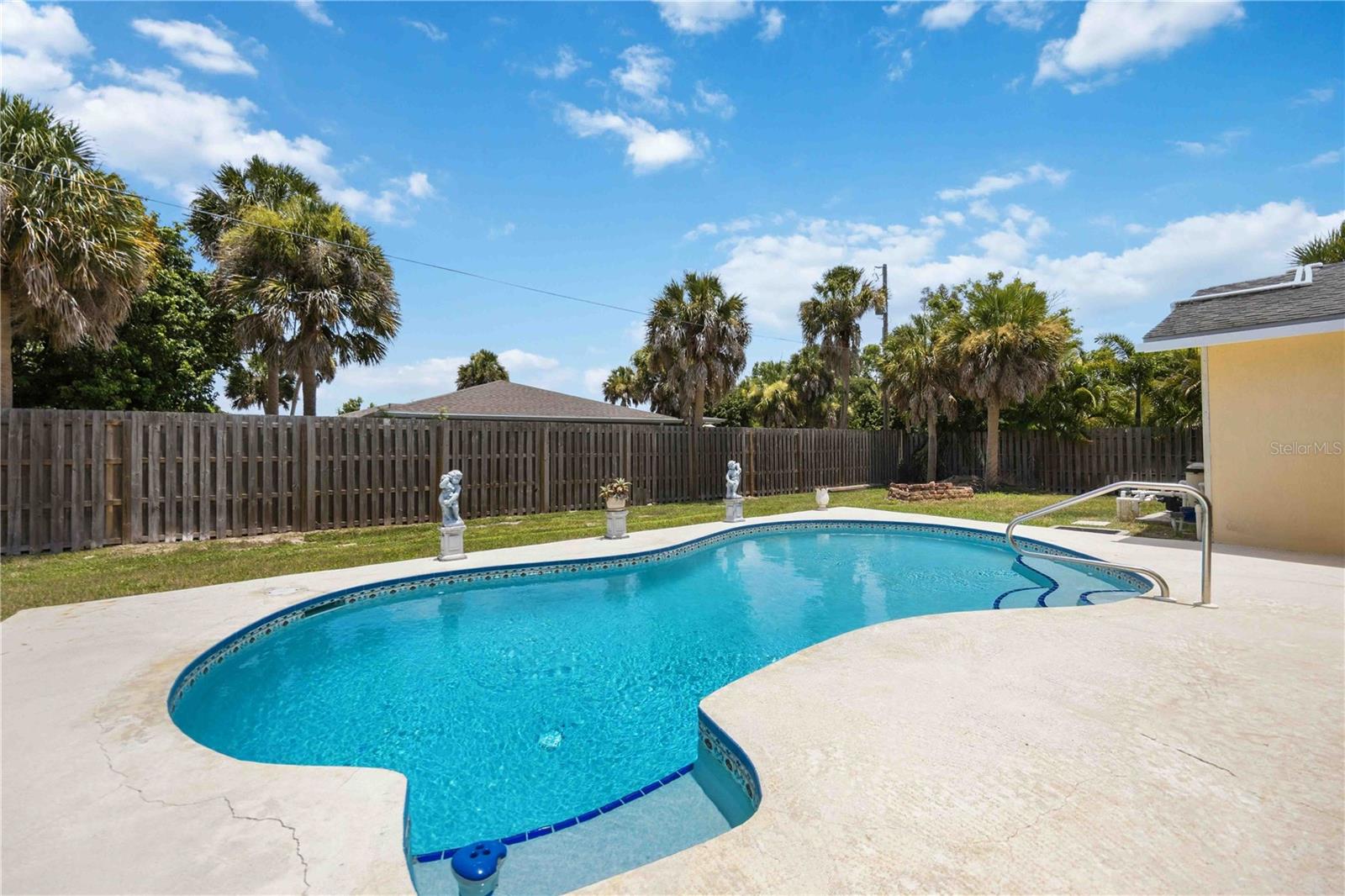 440 Lychee Rd Property Photo 41