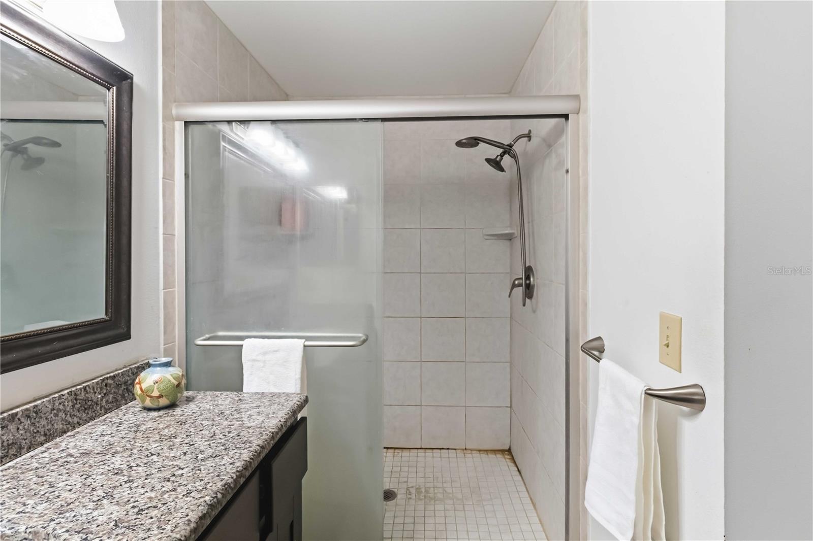 13437 Beechberry Dr Property Photo 15
