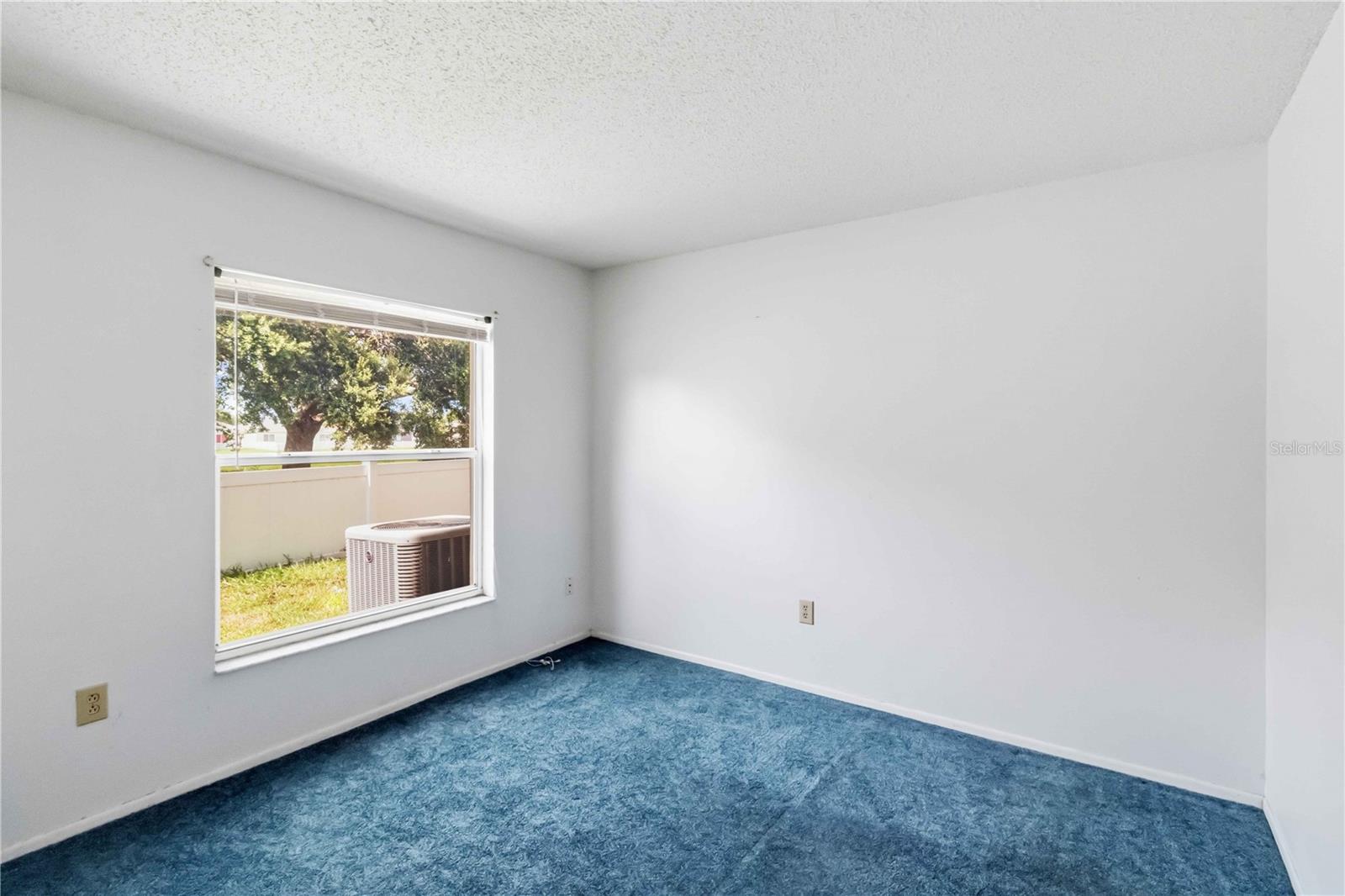 13437 Beechberry Dr Property Photo 20