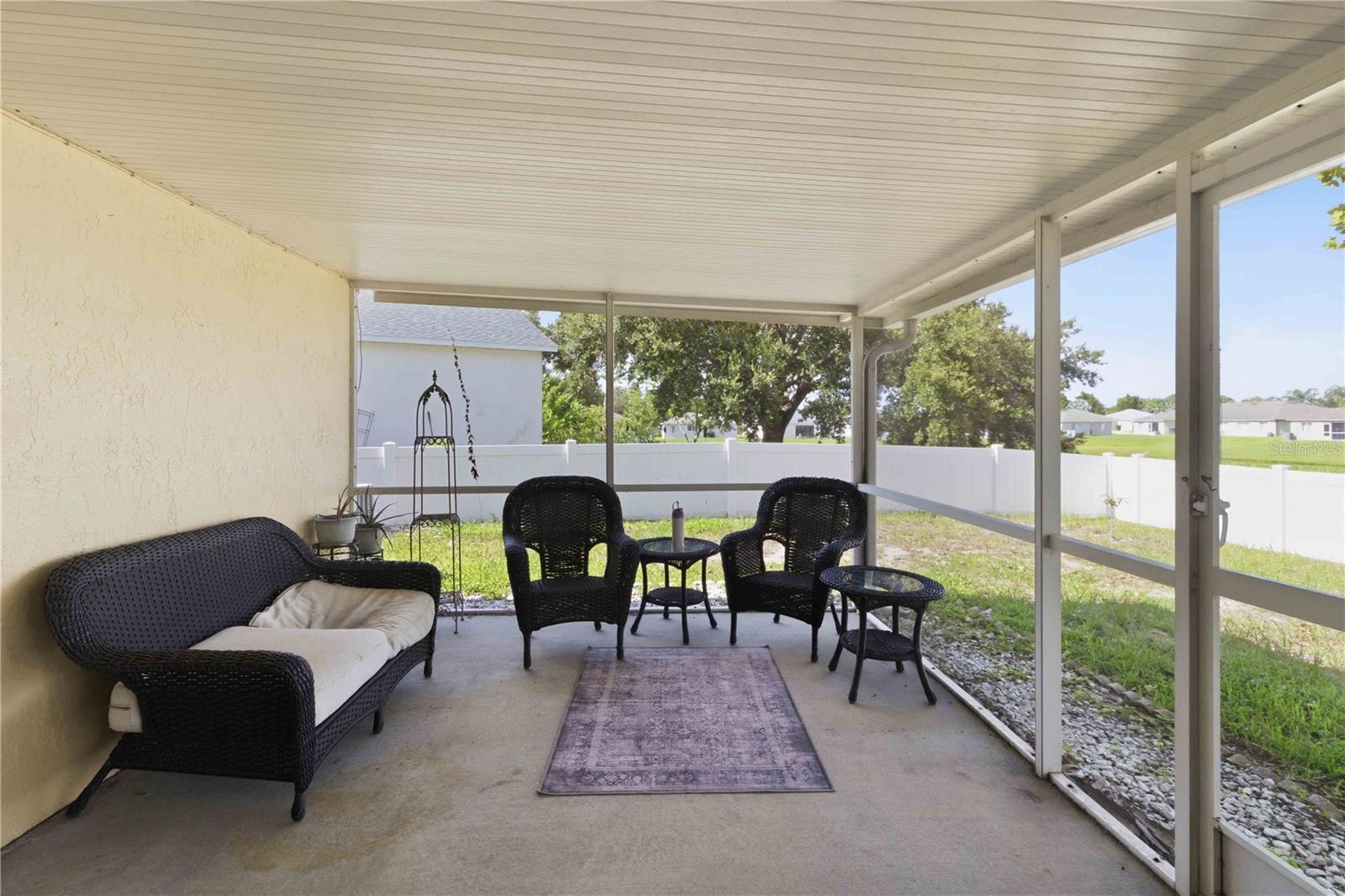 13437 Beechberry Dr Property Photo 24