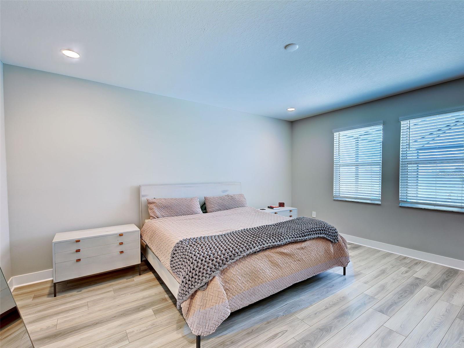 1684 Lugano Cir Property Photo 21