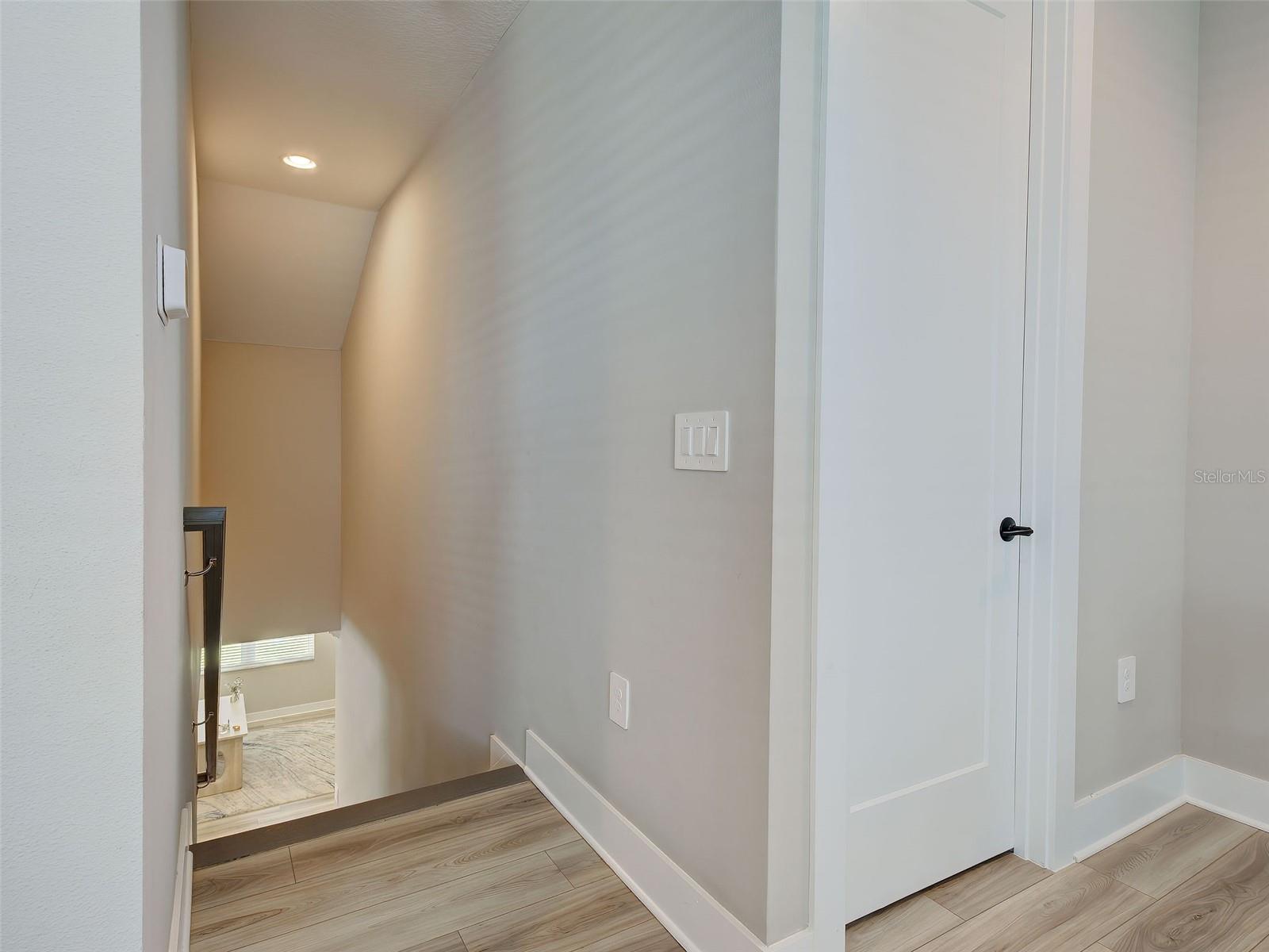 1684 Lugano Cir Property Photo 34