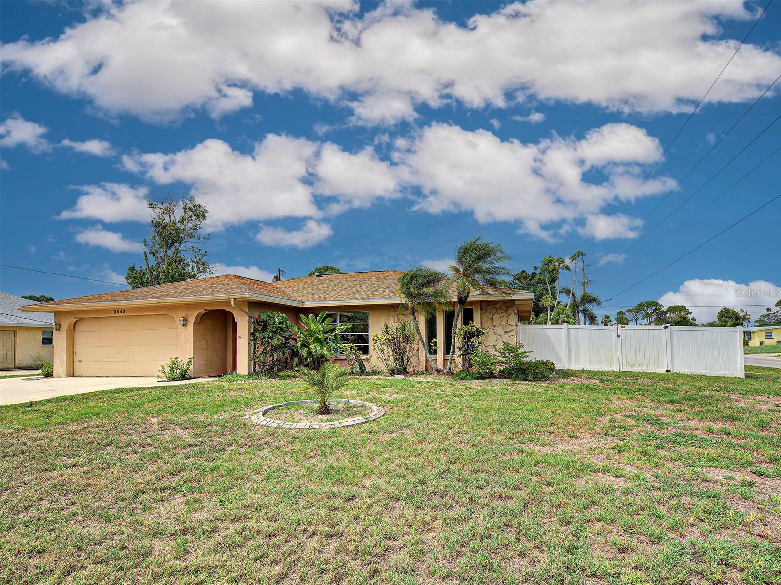 3640 Sterling Rd Property Photo 3