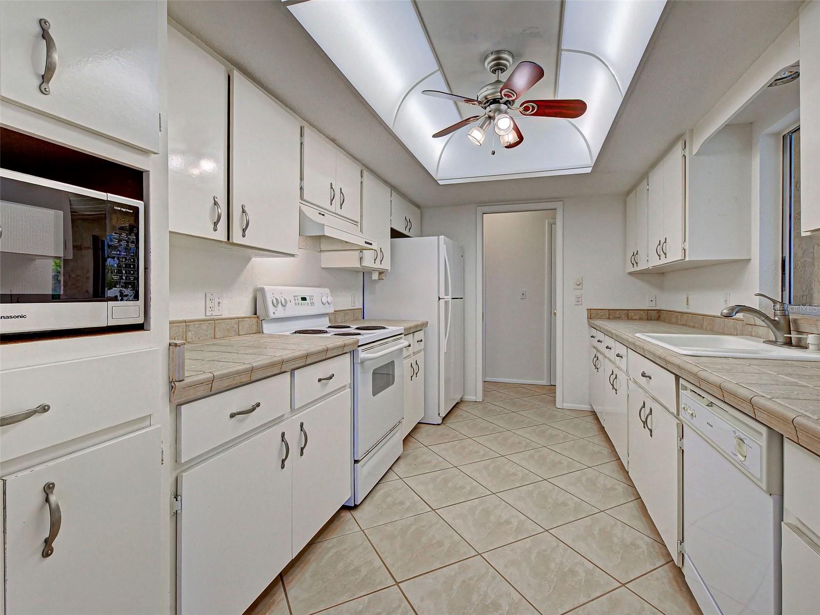 3640 Sterling Rd Property Photo 20