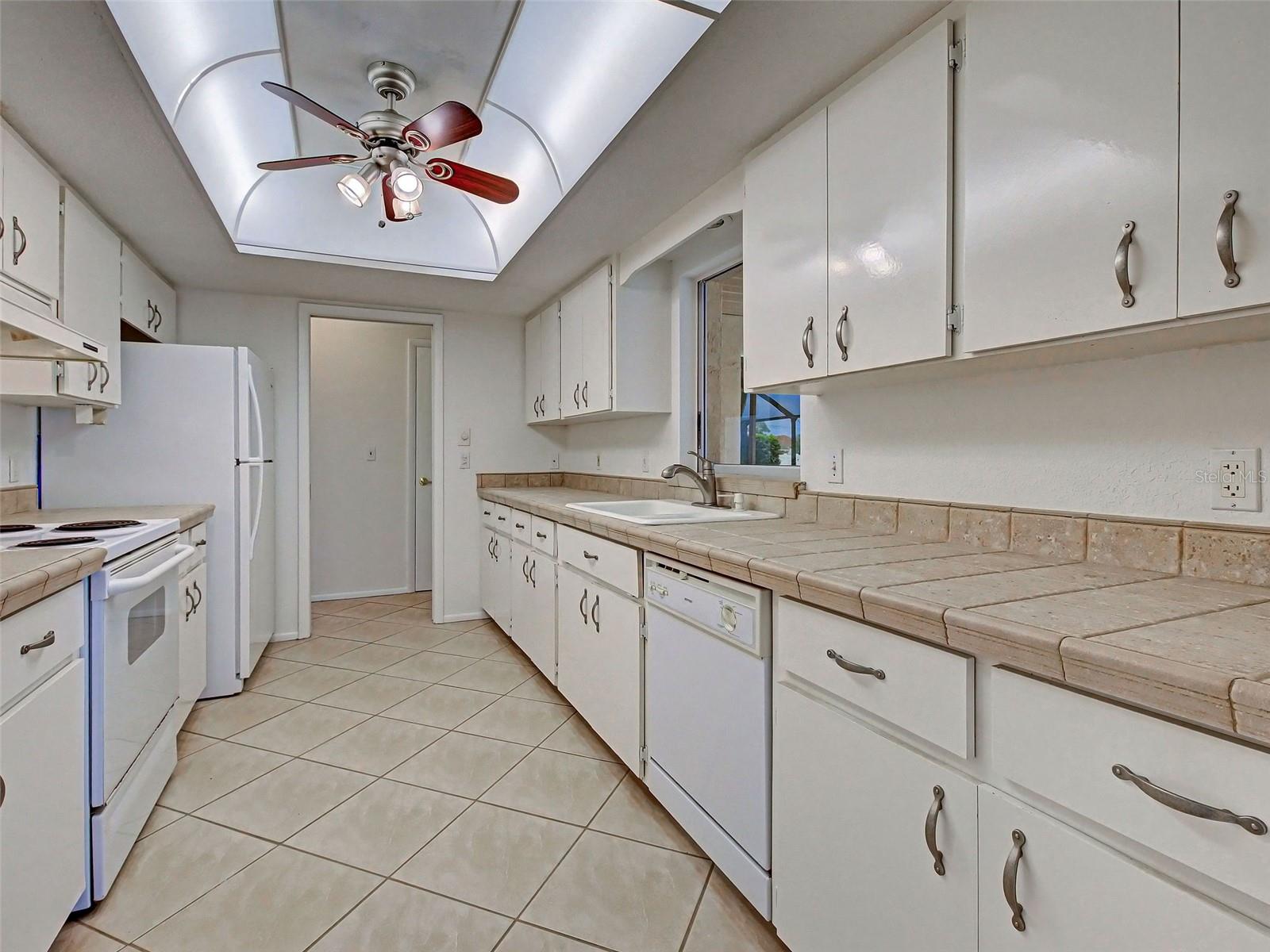 3640 Sterling Rd Property Photo 21