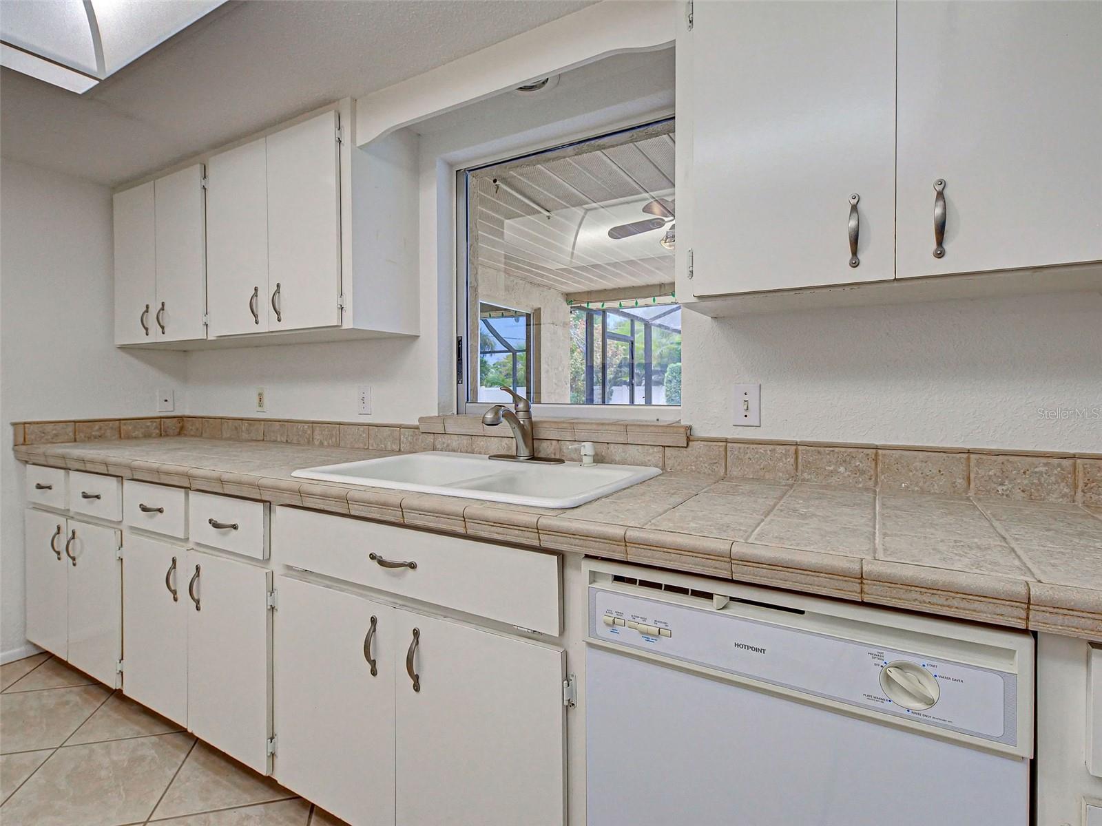 3640 Sterling Rd Property Photo 22