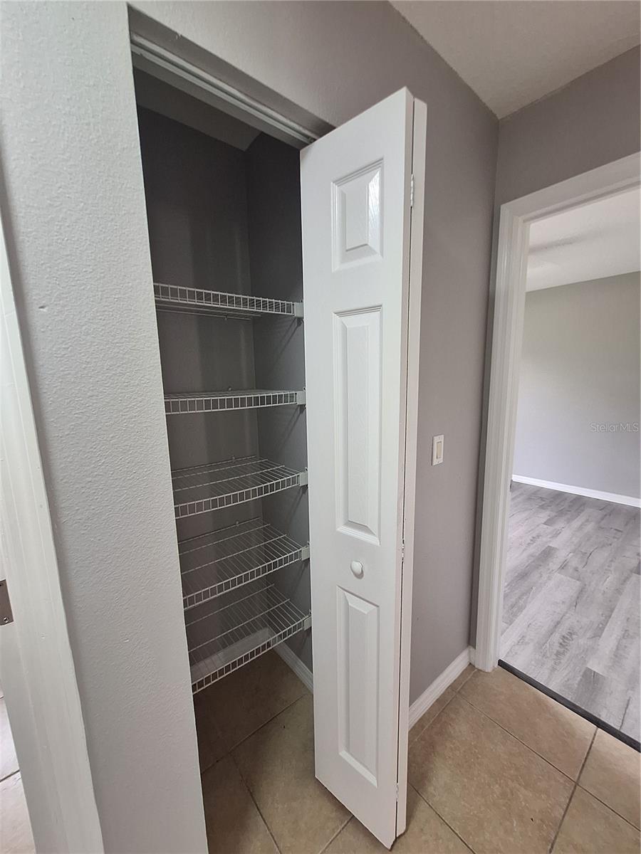 1220 Waycross St Property Photo 23