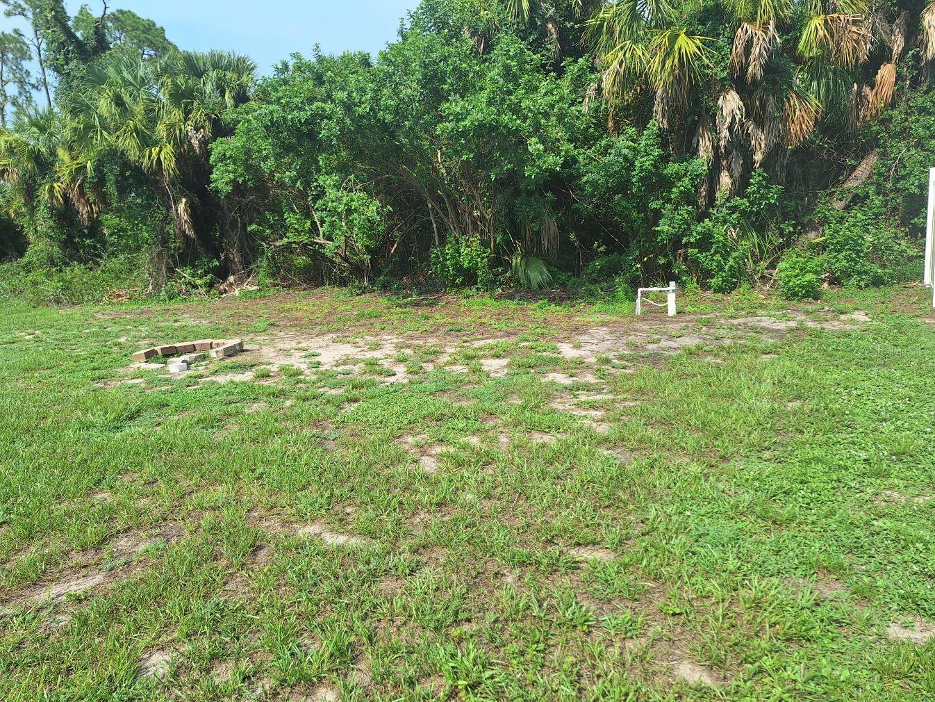 1220 Waycross St Property Photo 34