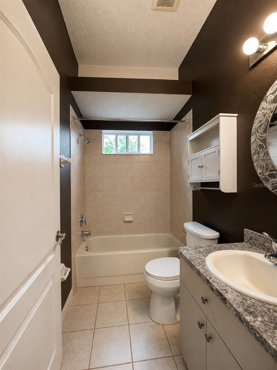 12716 Balsam Ave Property Photo 28