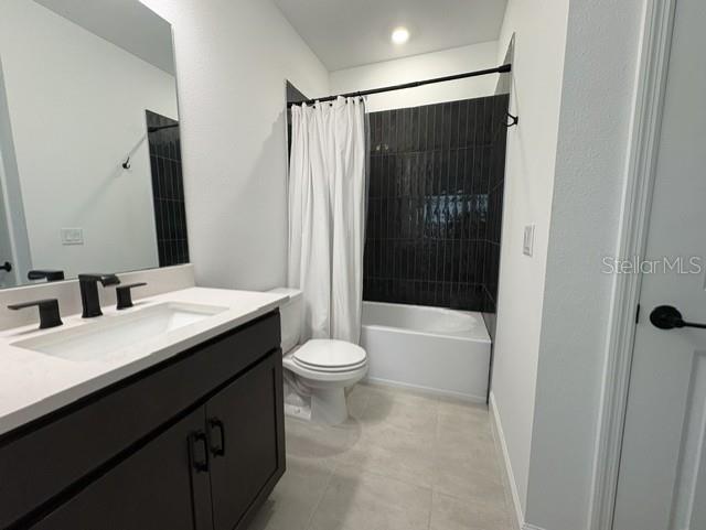 8532 Golden Dawn Ct Property Photo 16