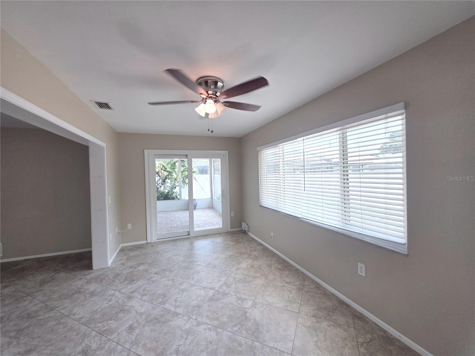 352 Pine Tree Rd Property Photo 4