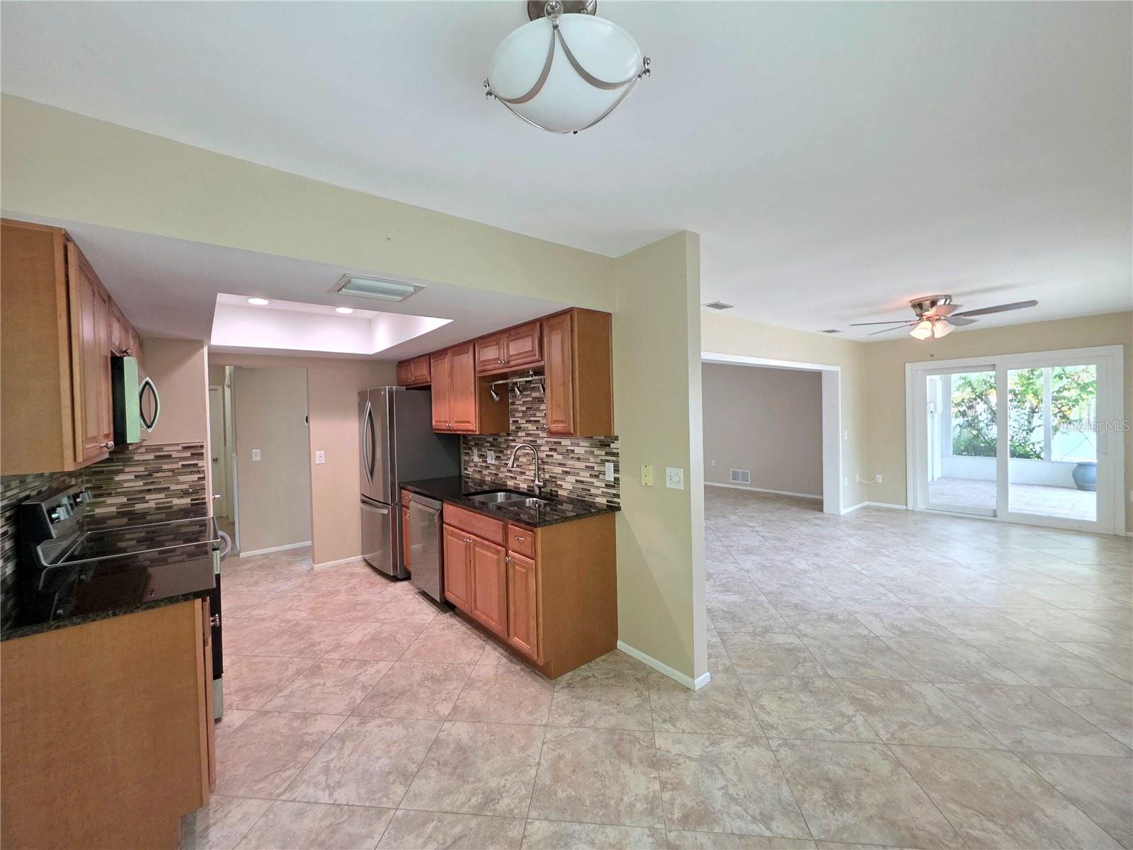 352 Pine Tree Rd Property Photo 10