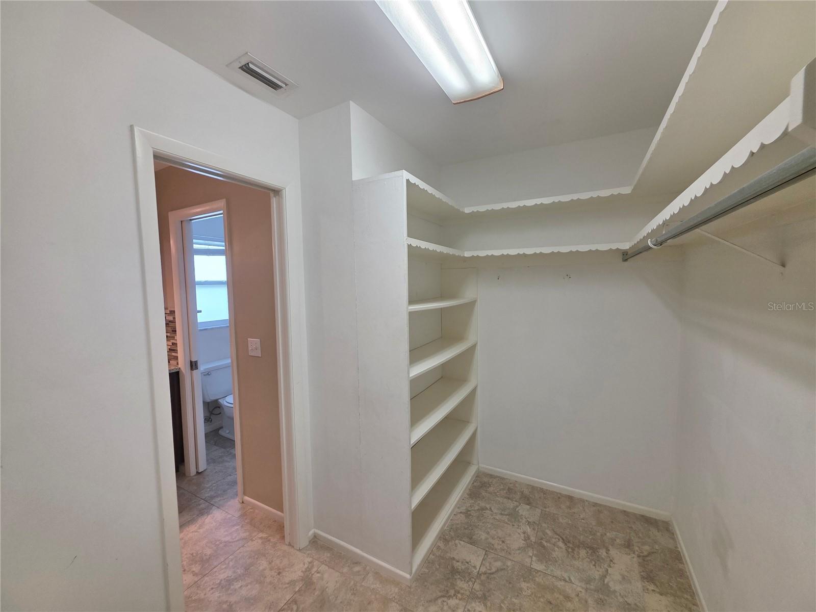 352 Pine Tree Rd Property Photo 18