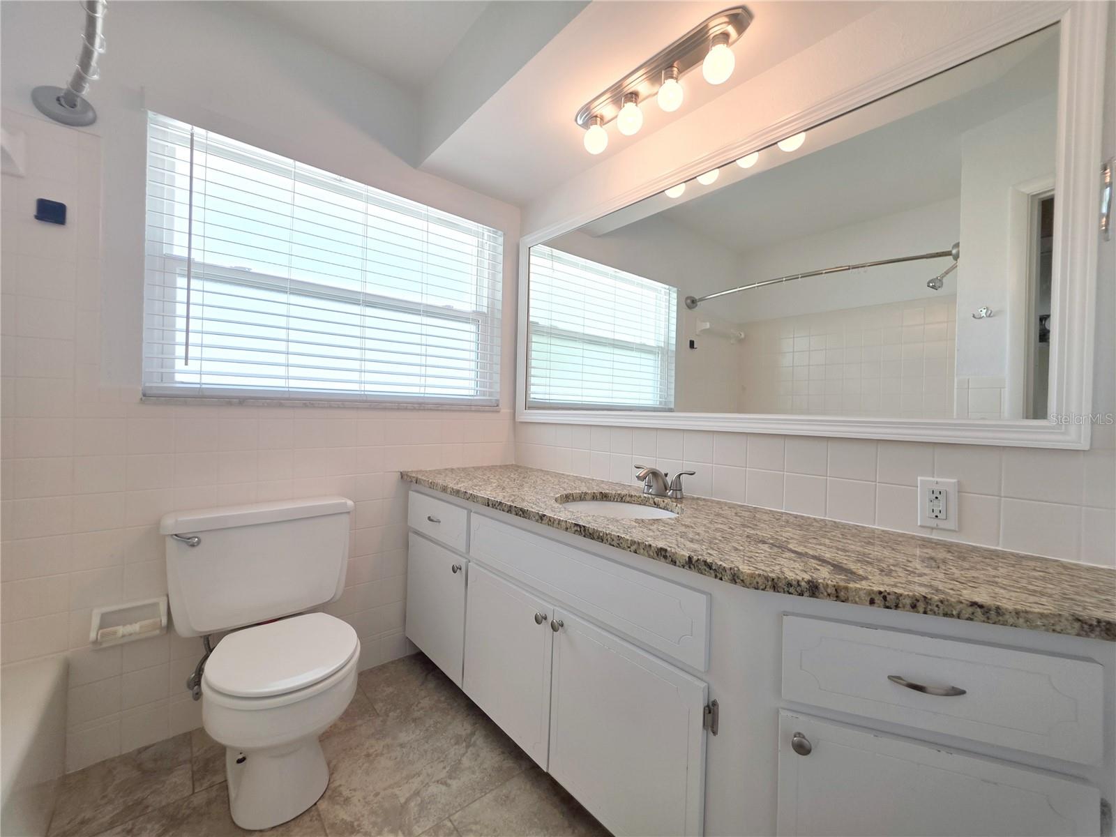 352 Pine Tree Rd Property Photo 22