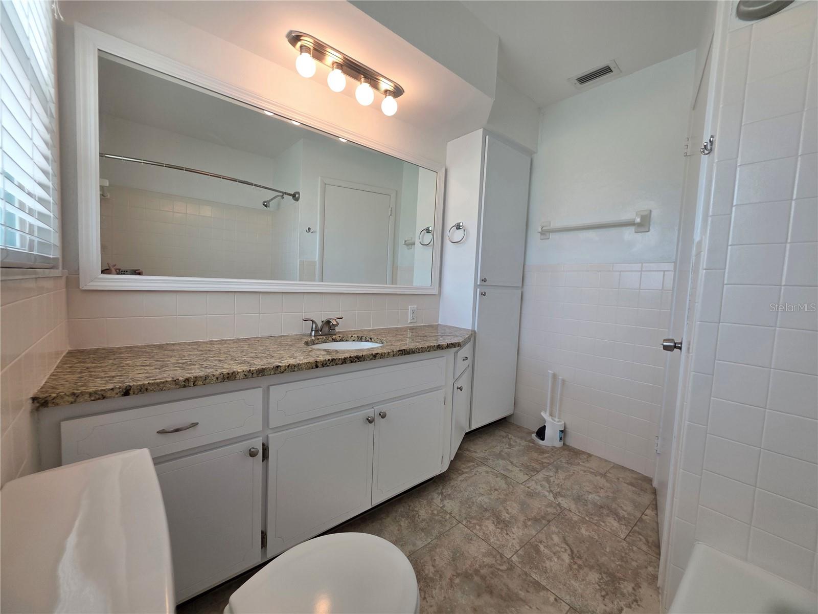 352 Pine Tree Rd Property Photo 24