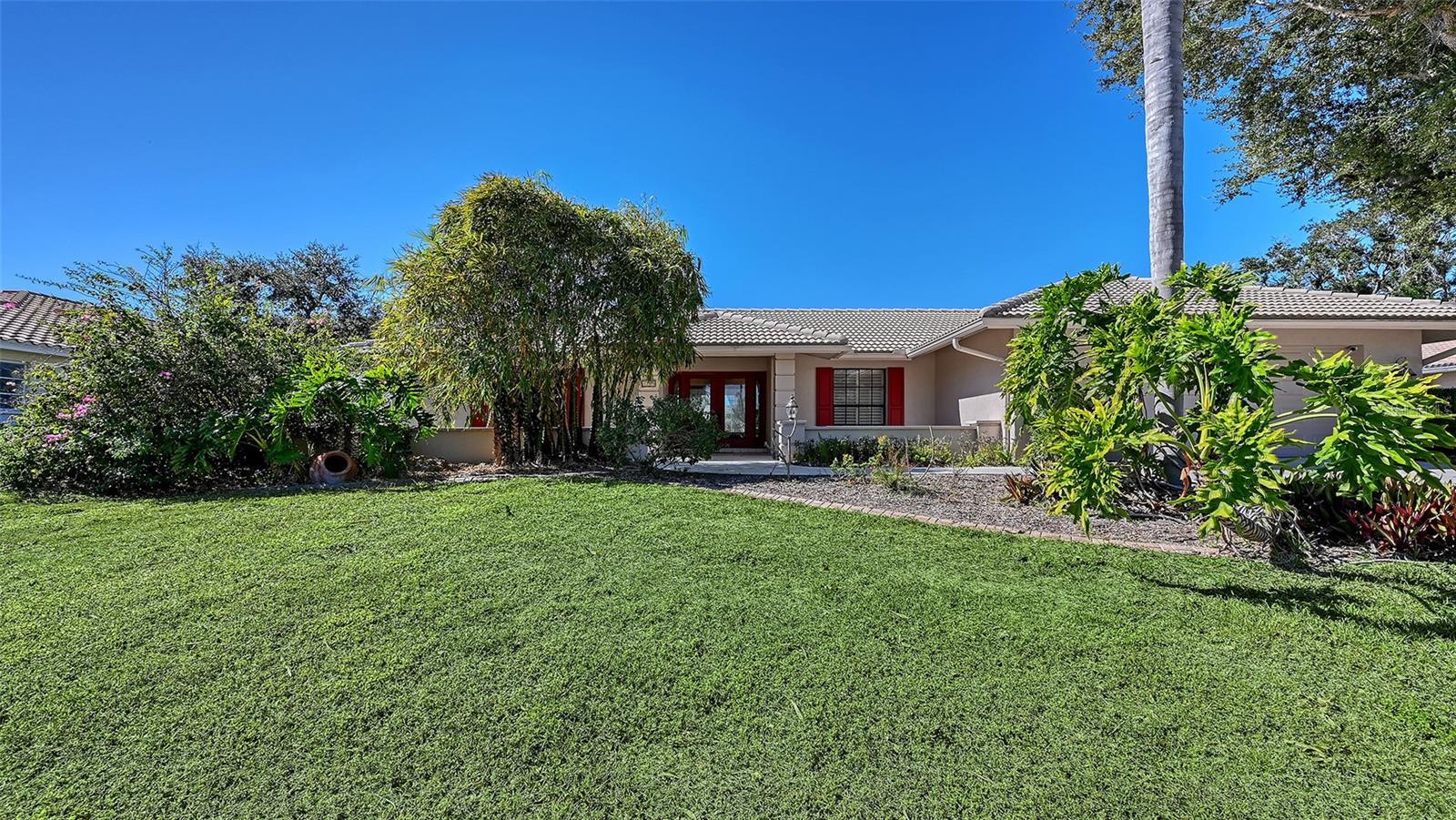 1109 Delacroix Cir Property Photo 2