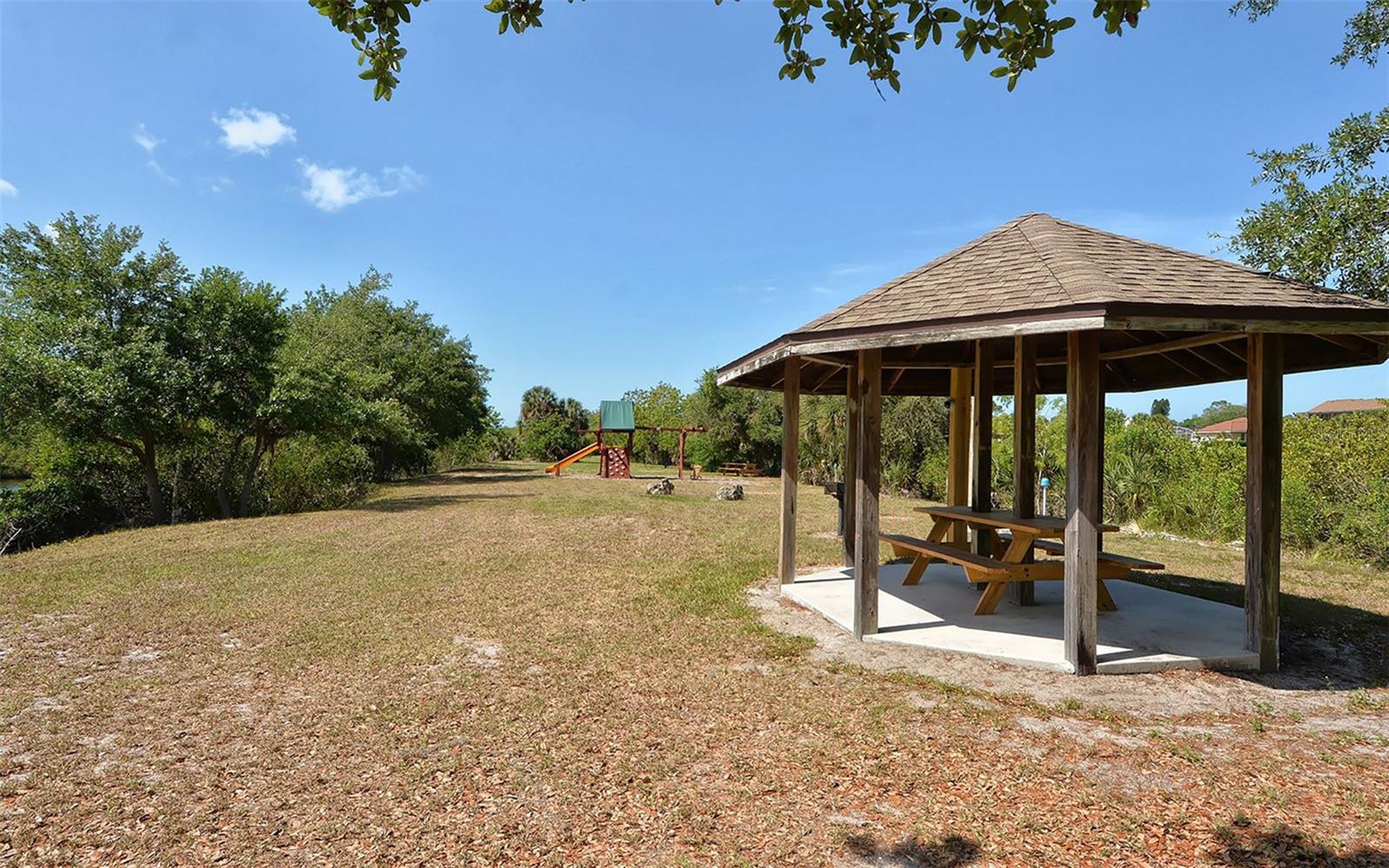 1109 Delacroix Cir Property Photo 55