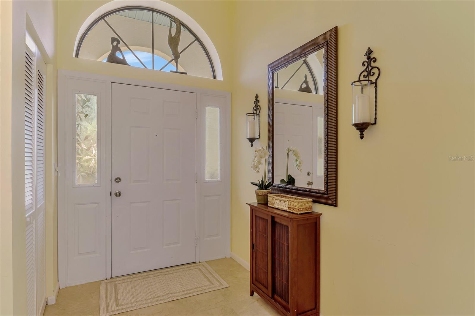 1934 Cove Pointe Dr Property Photo 8