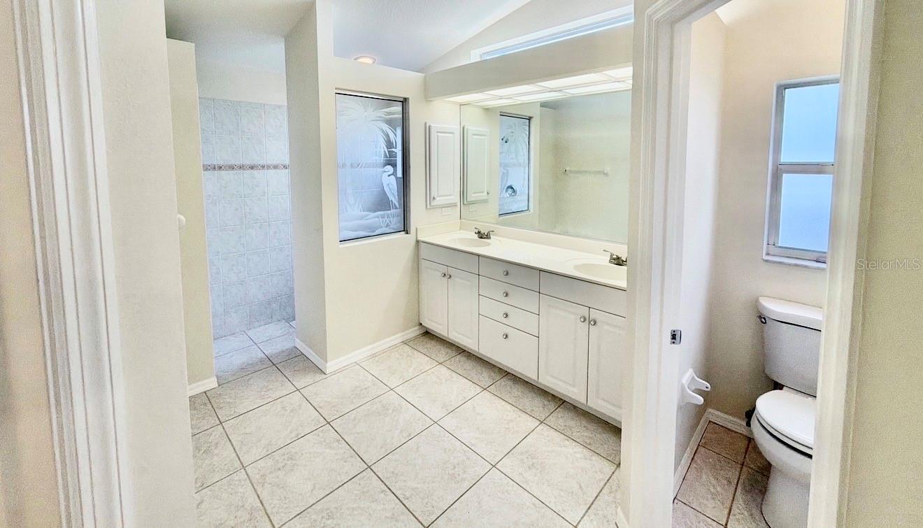 229 Venice Palms Blvd Property Photo 4