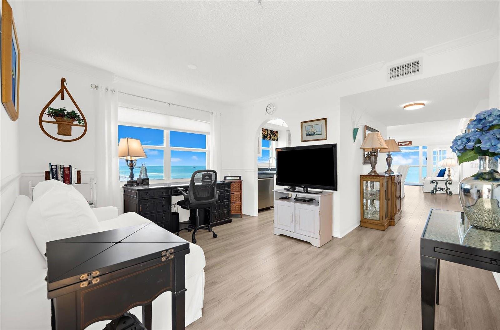 255 The Esplanade N #701 Property Photo 14