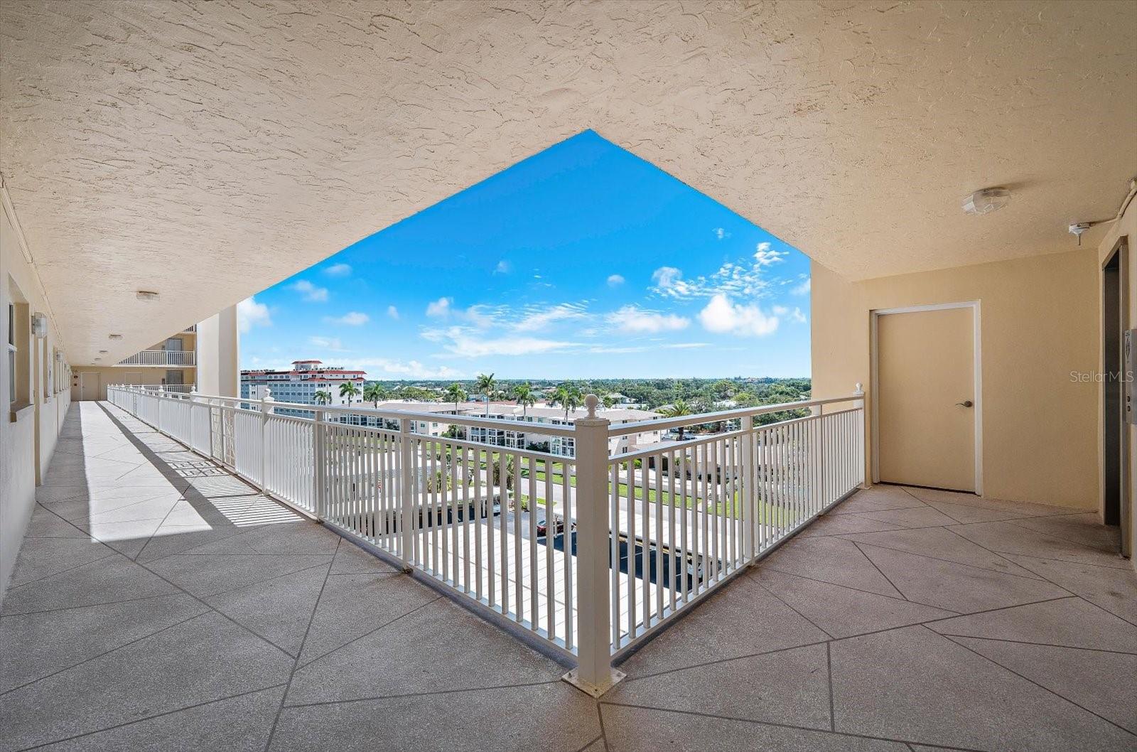 255 The Esplanade N #701 Property Photo 37