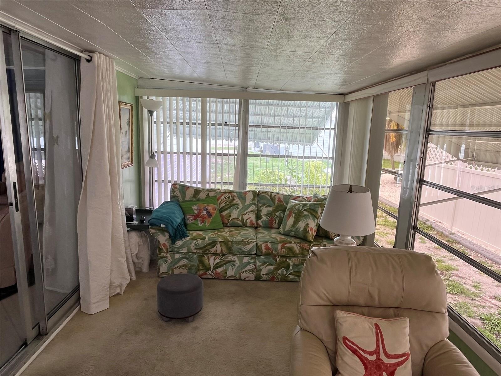 900 Jolanda Cir Property Photo 25